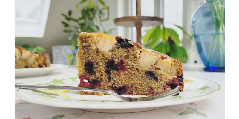 Apfelkuchen mit berry