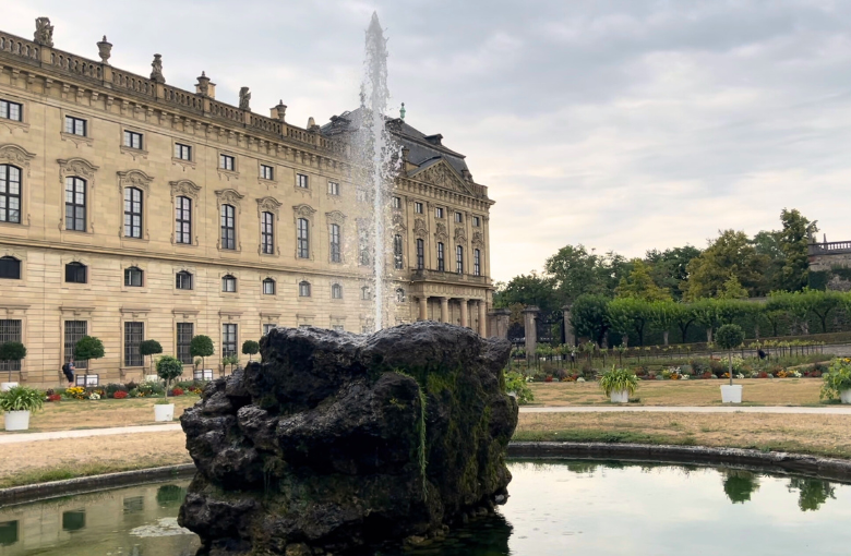 ヴュルツブルク宮殿 (Würzburger Residenz)庭園と噴水